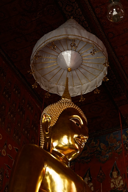 Wat Traimitr-NOV13-049